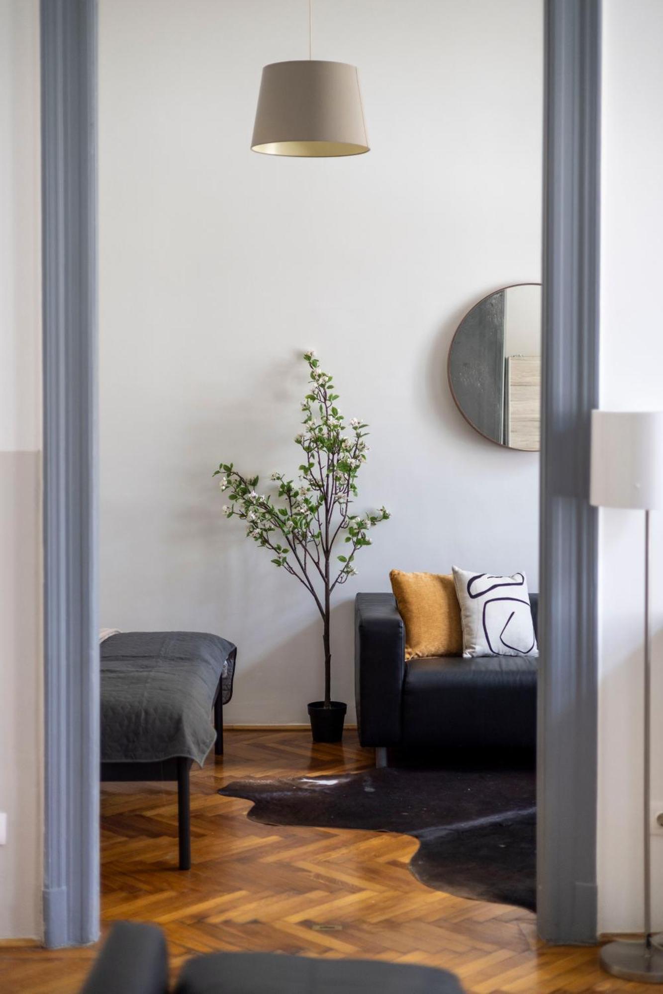 Charming & Cozy Stylish Apartment In The Heart Of בודפשט מראה חיצוני תמונה